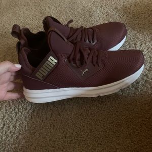 NIB. Women’s 8.5 Puma shoes.